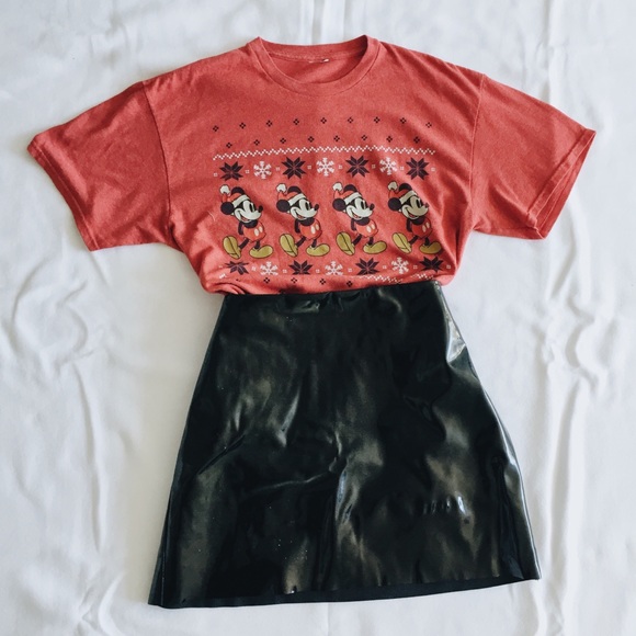 Vintage Mickey Tee - Picture 2 of 3